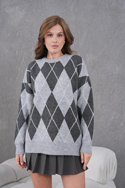 Ambessa Style سترة ناعمة الملمس بنقشة البقلاوة