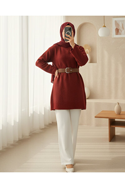 Modamorfo Thick Belted Boucle Sweater -Burgundy