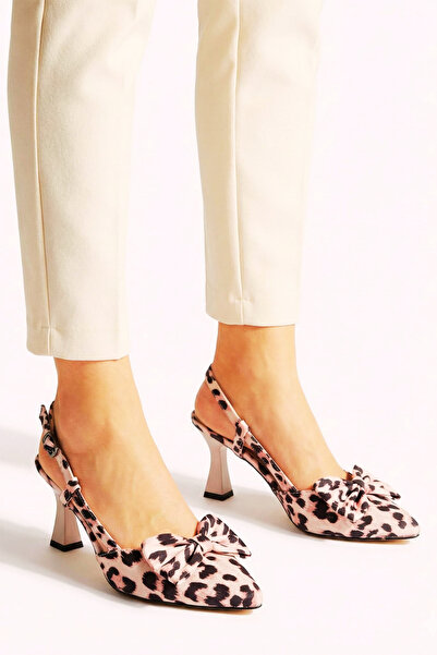 Weynes حذاء نسائي بكعب مفتوح من الخلف بطول 7 سم مزين بفيونكة WSB3102