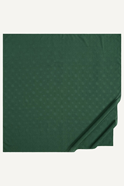 SilkTouch وشاح مرجاني بنمط مونوغرام الزمرد