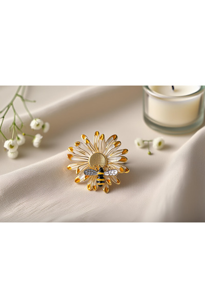İZEV Arı Papatya Broş