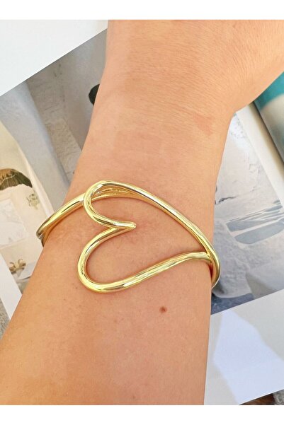 Store Diva Charm Special Design Stylish Gold Bracelet