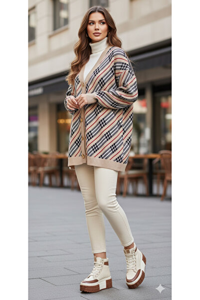 MODA Kahvenin en güzel renkleri,kareli V yaka düğmeli standart (36-46) triko ...