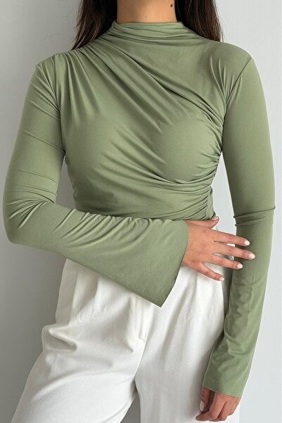 Güneş بلوزة بتفاصيل درابيه غير متماثلة