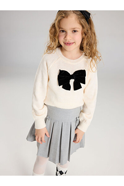 LC Waikiki Rmz Gi̇yi̇m Farkiyla Zero Roba Girls' Knitwear Sweater