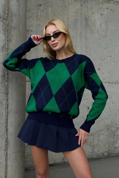 Cool & Sexy Women's Crew Neck Diamond Patterned Knitwear Sweater