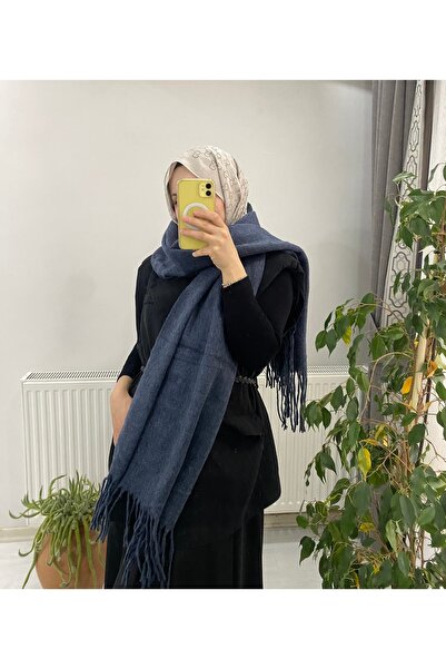 EFSA SCARF Women's Tasseled Boucle Scarf