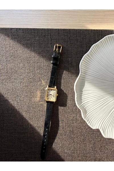 rubsey ساعة يد نسائية كلاسيكية من الجلد بتصميم كلاسيكي بحبل أسود