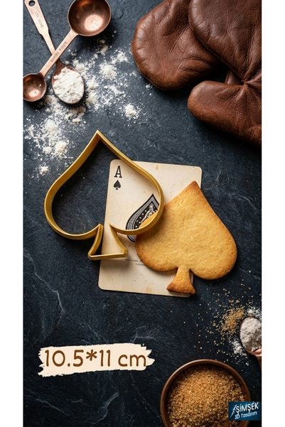 Şimşek 3D 4-Piece Playing Card Series Cookie Cutter Set - Spades, Hearts, Clubs, Diamonds - Cake and Dough Shaper