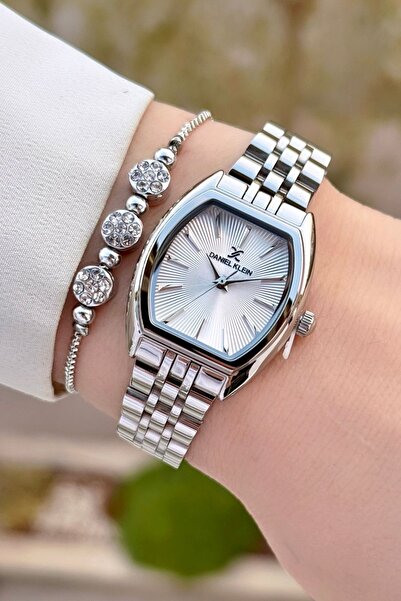 Daniel Klein Gümüş Çizgili Slim Line Oval Köşeli Dikdörtgen Kadın Kol Saati