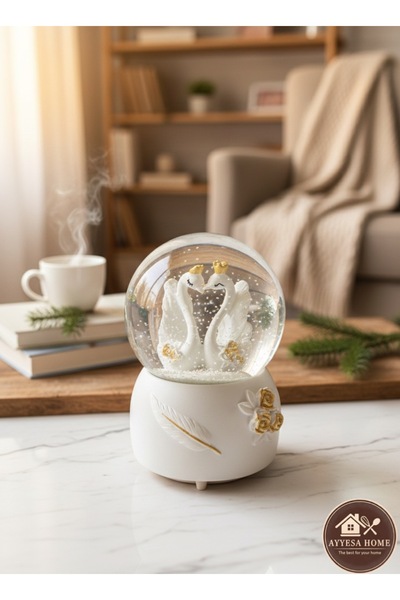 GenelTedarik AYYESA HOME BÜYÜK 16 CM Müzikli ve Renkli Işıklı Kuğu Kar Küresi...