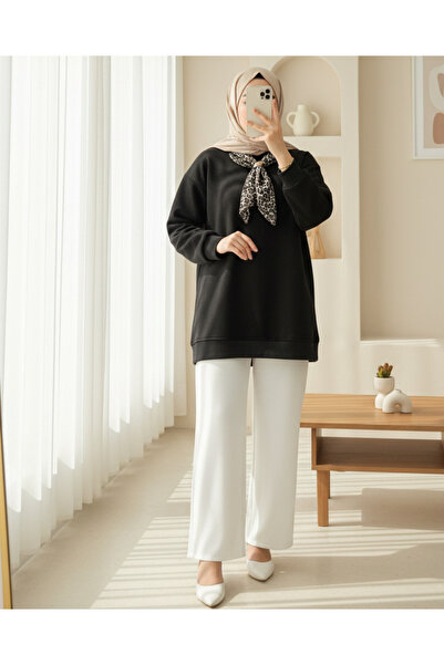 Modamorfo Scarf Leopard Emblem 3 Thread Sweatshirt - Black