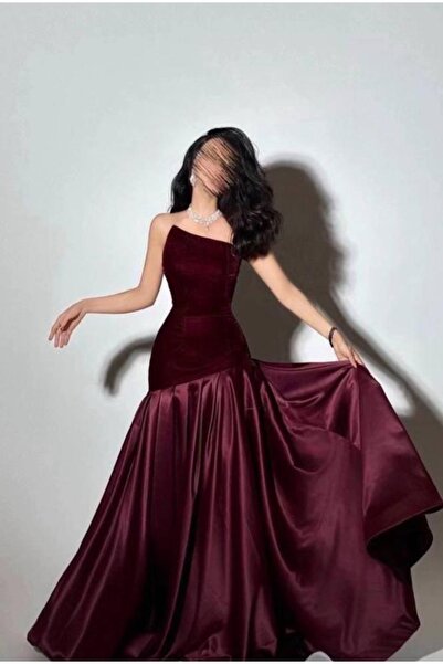 Masha ~ فستان مخمل ترند الموسم بلون عنابي بأكتاف مكشوفة بتصميم أنيق