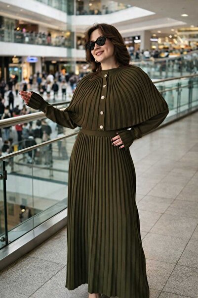 MODA Dress, Knit Dress, Cape Knit Dress, Cape Knit Dress with Sleeve Detail