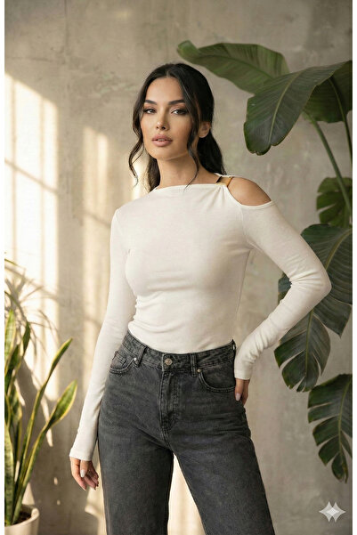 navesta Women's White Blouse Asymmetrical Collar Buckle Blouse