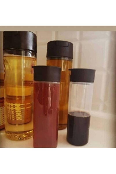 Tupperware 2 Pieces of 1 Lt Oil Pot and 2 Pieces of 350 ml Sauce Bowl.