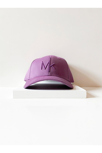 MK A stylish and comfortable casual cap for everyday wear – purple