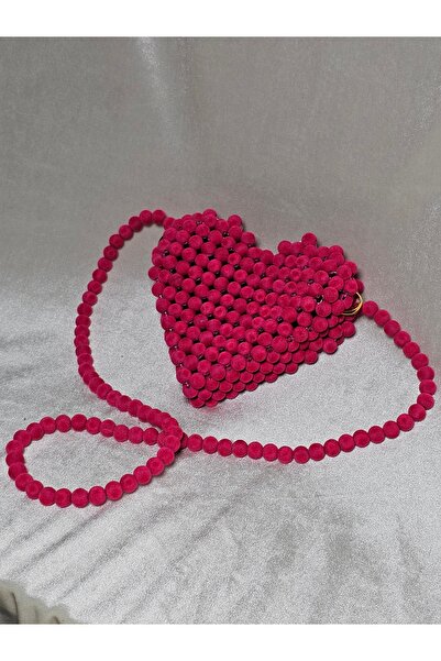 AGH Değerli Hediyeler Специално проектирана кадифена чанта с мъниста във форм...