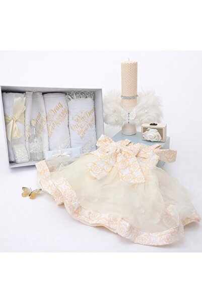 kizu Trusou botez fetiță cu lumânare din ceară naturală tip fagure și rochiță 3-6 luni