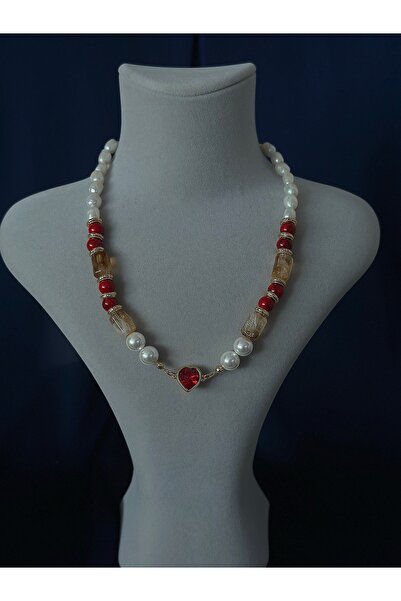 Butik Heart Detailed Necklace