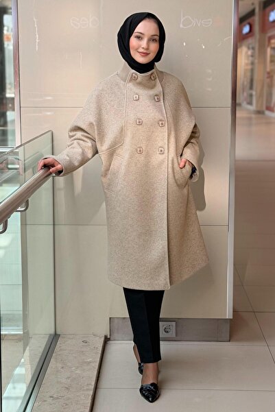 Ghisa Sekiz Düğme Kolları Serpme Taş Detaylı Kaşe Kaban