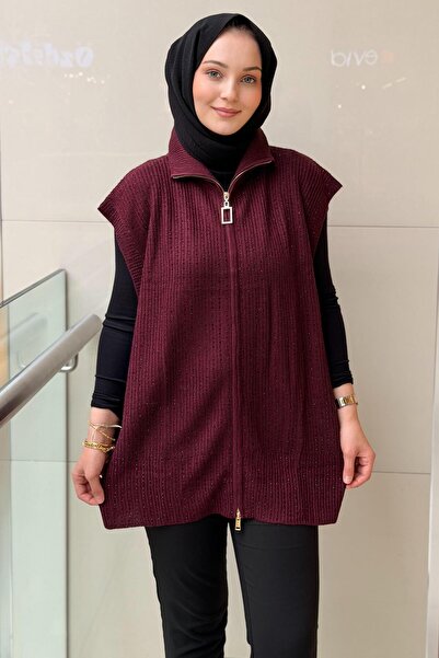 Ghisa Vesta cu fermoar frontal brodat cu piatra Waterway