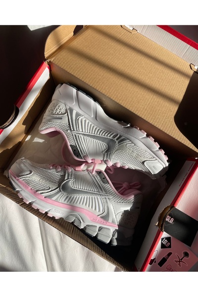 Lolo boutique Zoom 5