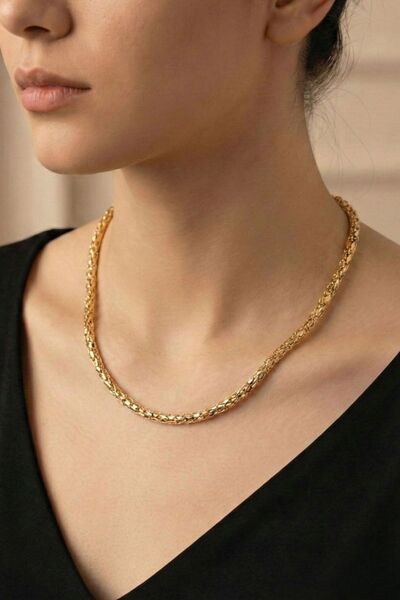 Pemila Design قلادة سلسلة ذهبية اللون - تصميم لا يتأثر بالوقت، مضاد للحساسية ...