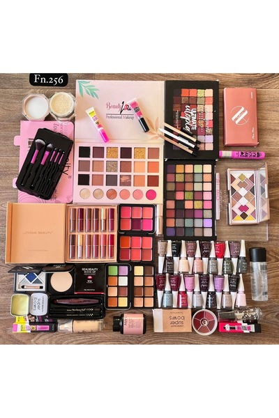 Princess costumes makeup set