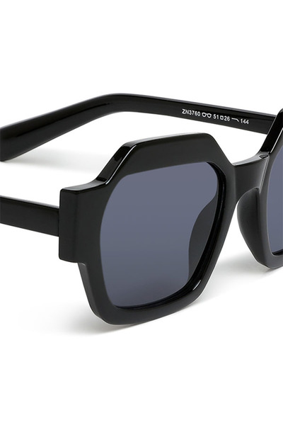 london Rag Women Bold Bevel Square Sunglasses in Black