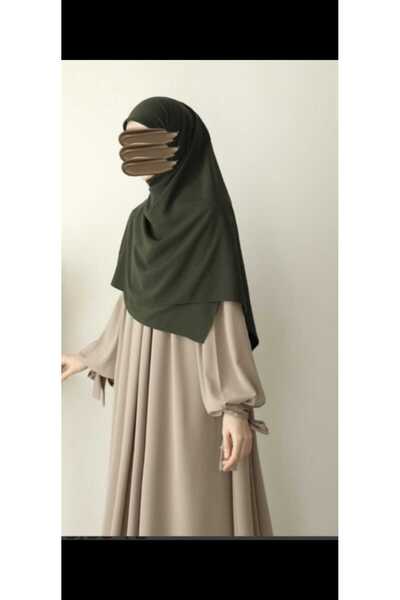 hak terzi Medina Silk Scarf Is a Hijab.