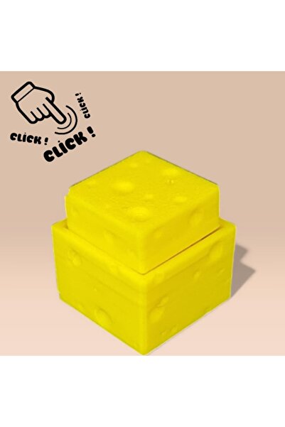 Creva سلسلة مفاتيح على شكل جبنة