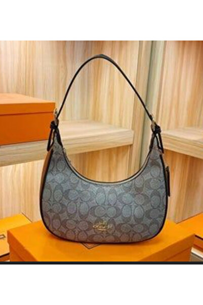 GENERAL CO ACH Women TOTE Bags