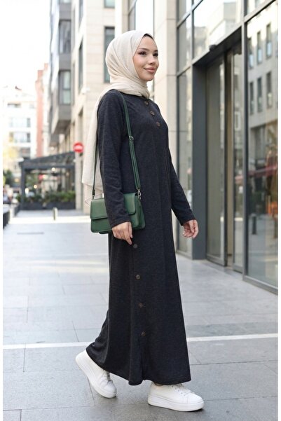 sefamerve Knitted Fabric Winter Button Detailed Hijab Dress 2183-04 Black