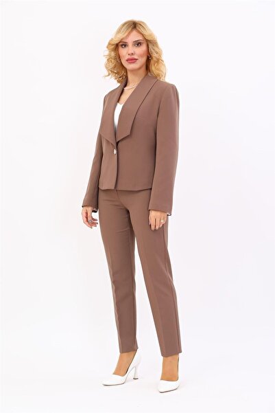 ÖNDER ÖZSOY Single Button Classic Modern Jacket & Slim Leg Pants Women's Suit...