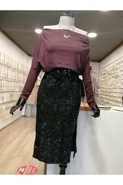 Nil's BUTİK تنورة بطول شق تحت الركبة مع حزام خصر من الترتر