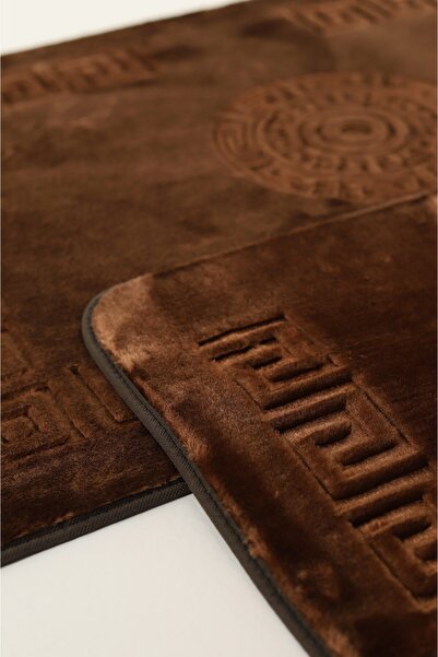 Bella Home 2-Piece Toilet Seat Set - Washable - Non-Slip Base