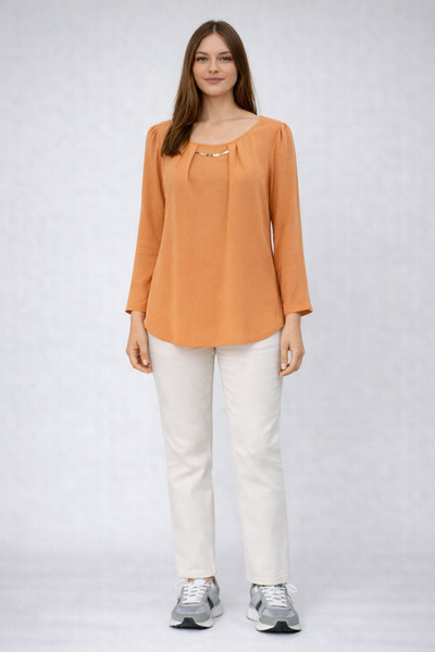 Ekol Pleated Blouse with Buckle Collar