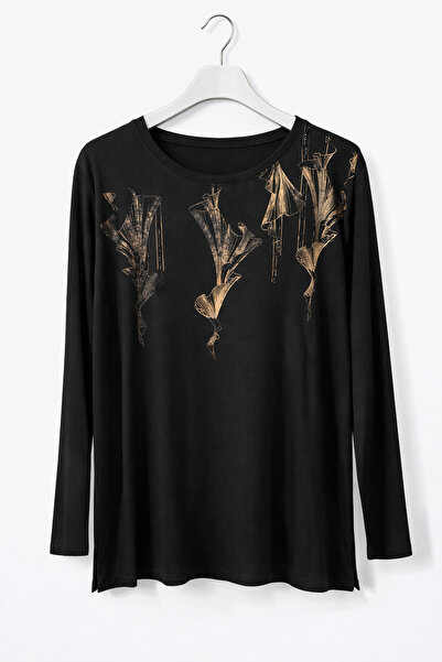günay boutıque Plus Size Black Long Sleeve Mom Blouse – Gold Leaf Print Crew ...