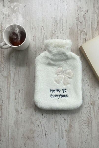 Buffer Hello Everyone Yazılı Kurdeleli Beyaz Peluş Sıcak Su Torbası 1 Lt – Yumuşak Kılıf, Uzun Süre Sıcak T