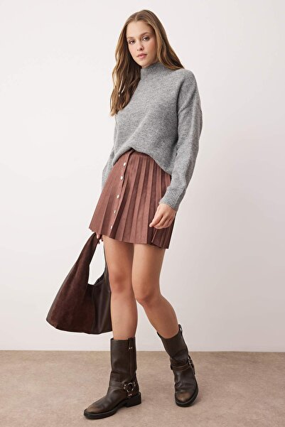 Trendyol Collection Brown Suede Snap Fastener A-Line Pleated Stretchy Mini Skirt Twoaw26Et00153