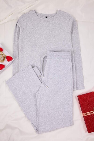 Trendyol Curve Wardrobe Essentials Gray Fitted/Fitted-To-The-Body Corded Fabric Flexible Knitted Bottom-Top Suit Tbbaw26Cp00010