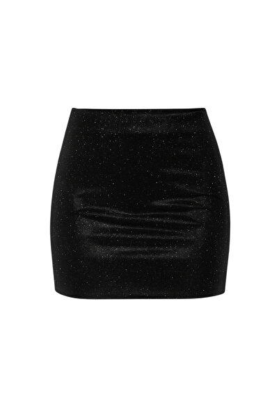 Gülşah Evecen simli mini etek