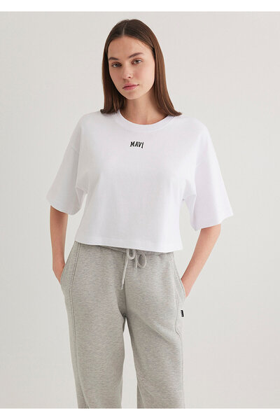 Mavi Logo Baskılı Beyaz Crop Tişört Crop / Kısa Kesim 1611585-620
