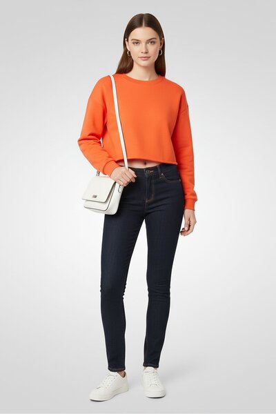 Lacoste بنطلون جينز نسائي مطاطي عادي بقصّة عادية، أزرق داكن