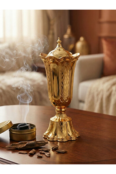SQUALO مبخرة ذهبية معدنية بارتفاع 26سم بتصميم عصري