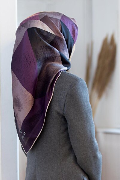 Vissona 100% копринен шарф с геометричен мотив в сиво и розово, размер 90x90 ...