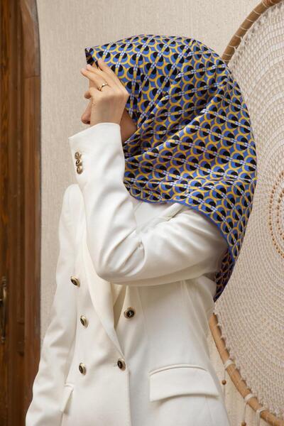 Vissona 100% mătase twill cu model geometric S albastru cobalt - culoare auri...