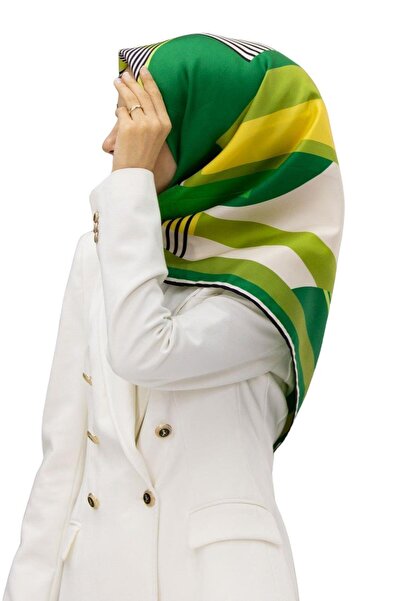 Vissona Шовковий шарф з геометричним візерунком кольору хакі - смарагдово-зел...