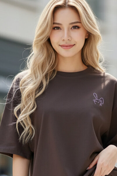 UNCİA OUTDOORS Μπλουζάκι Trend Oversize Basic με σχέδιο μικρού κουνελιού